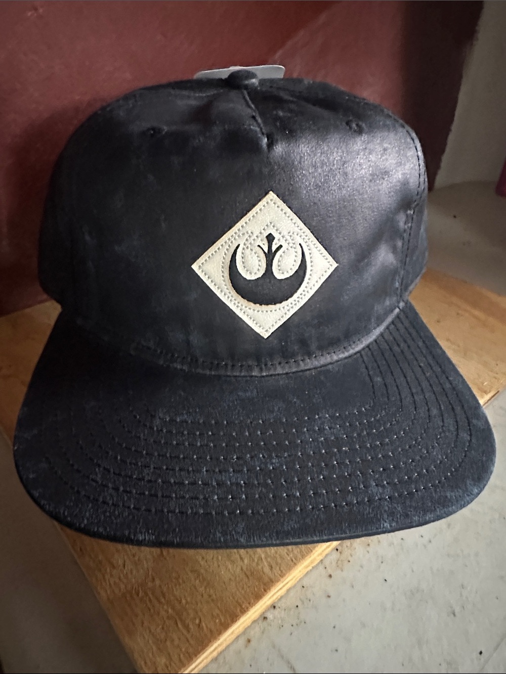 Brand New Distressed Star Wars new strap snapback hat NWT force